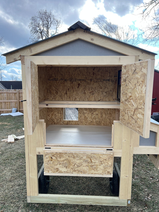 The Urban Coop - 4'x12' Chicken Coop & Attached Run - Up to 6 Hens (Free Delivery)