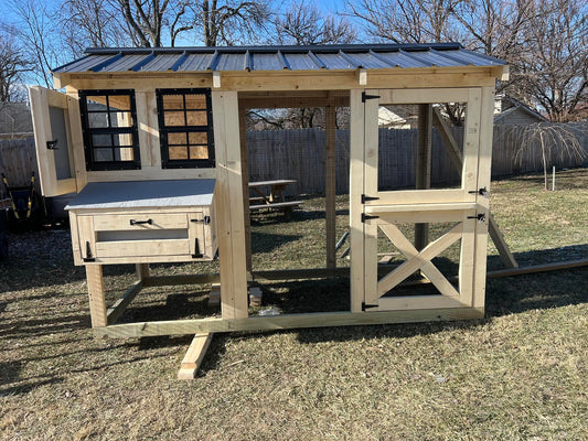 The Urban Coop - 4'x12' Chicken Coop & Attached Run - Up to 6 Hens (Free Delivery)